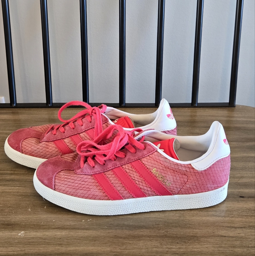 Adidas Gazelle - Pink Suede